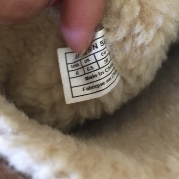 Ugg boots size 8 - Picture 6 of 8